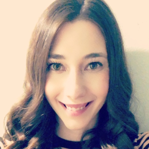 Meet your Posher, Natasha - Picture 1 of 1